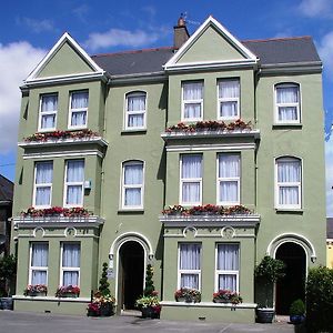 Garnish House
